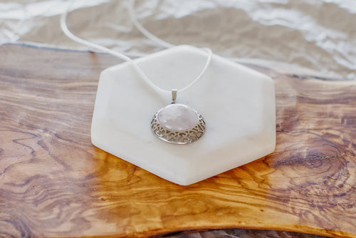 ASSORTTED HEALING QUARTZ image 0
