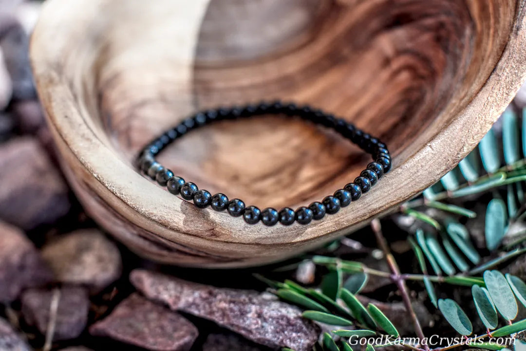 4MM BLUE GOLDSTONE BRACELET image 0