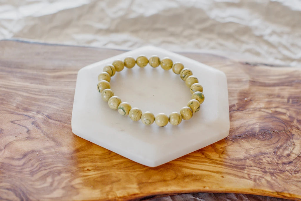 YELLOW JADE BRACELET image 1