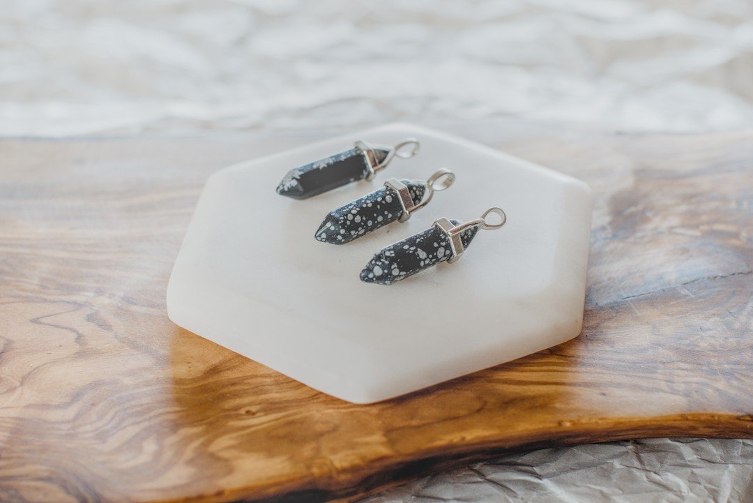 SNOWFLAKE OBSIDIAN PENDENT image 0