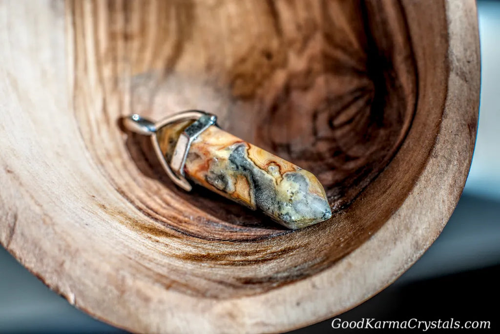 Sardonyx -Small Hexagonal Pendant