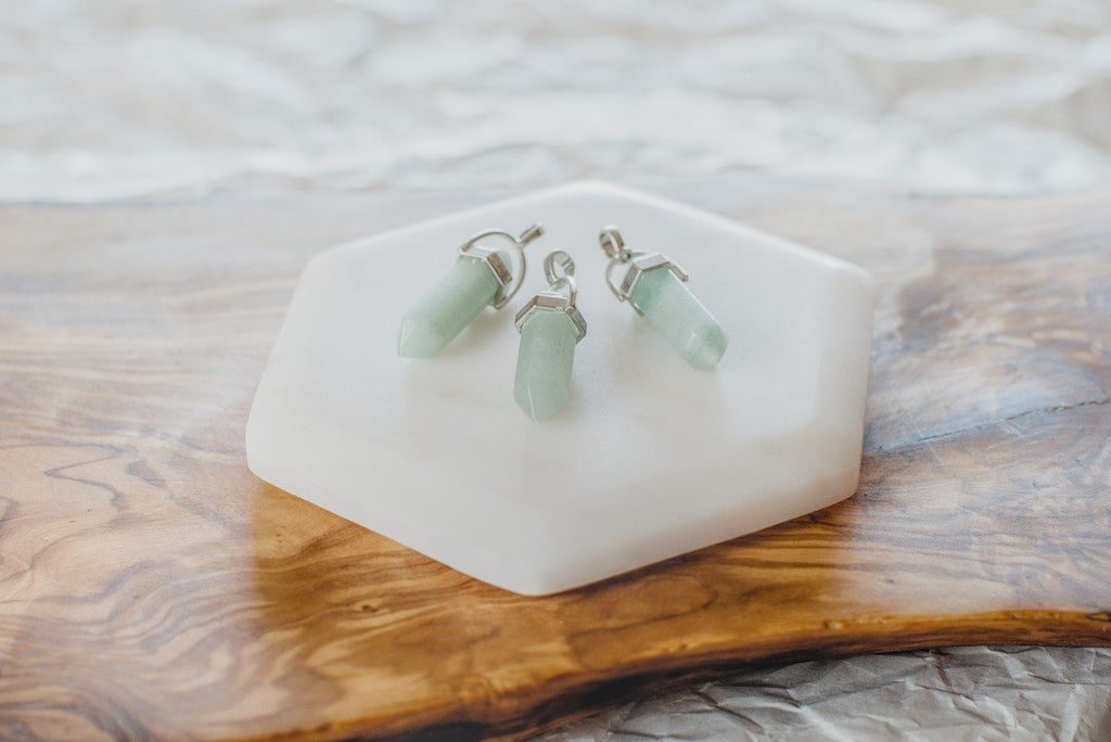 GREEN AVENTURINE PENDENT image 0