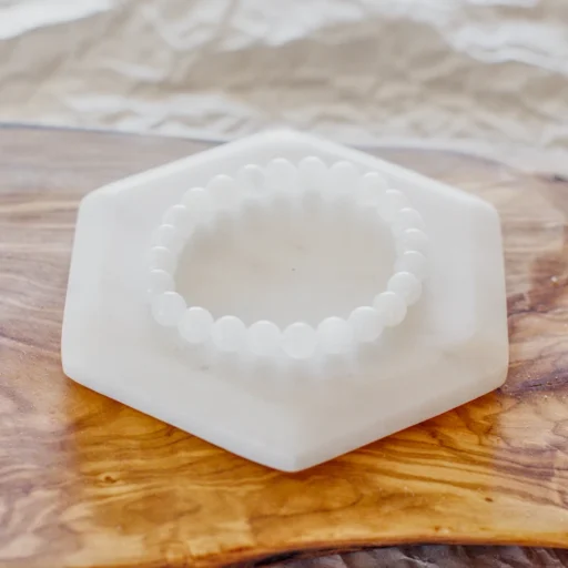 8mm MOONSTONE BRACELET