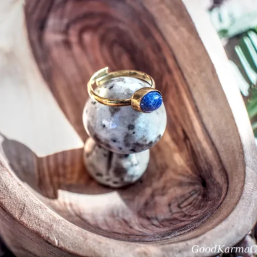 Lapis Azuli Oval Ring